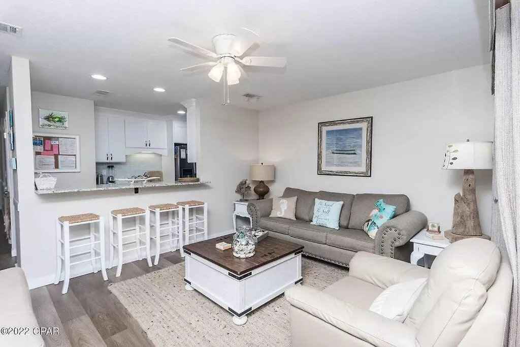 פנמה סיטי ביץ' Oceanside Ground Floor Condo, Heated Pool, Affordable Monthly Rates דירה
